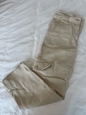 Aritzia Beige Utility Cargo Pants